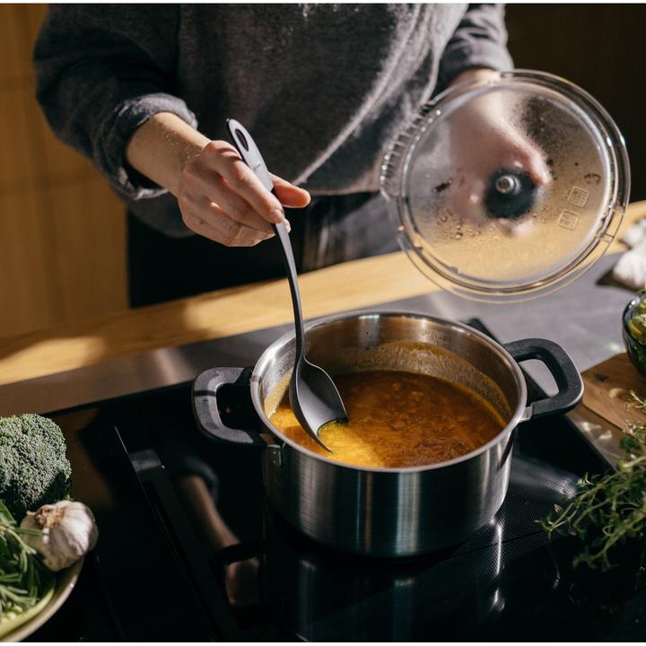 Produktbild Fiskars Essential Grydeske (1 Piece)