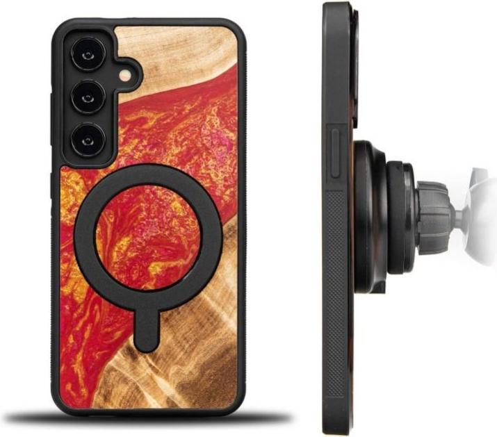 Actual product image Bewood Unique MagSafe Paris wood and resin case for Samsung Galaxy A55 5G - red and gold (Samsung Galaxy A55)