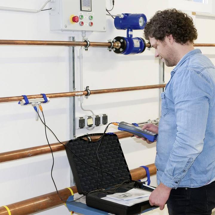 Actual product image PCE Instruments Flow meter Heat meter