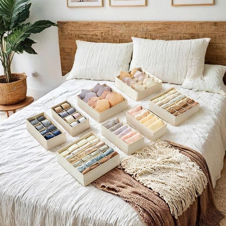 Produktbild Songmics Flatbox Beige, Materialtyp: Textil, Material: Textil (22.50 cm, 8x)