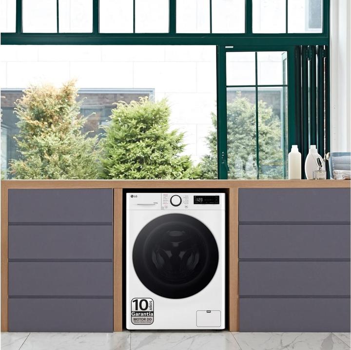 Actual product image LG F4DR6010A1W