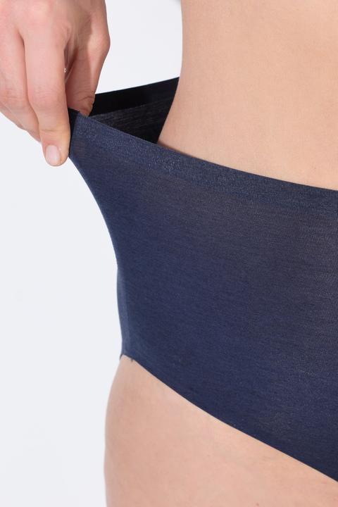 Immagine prodotto Ulla Popken Slip a vita alta con tessuto incollato e senza cuciture per un look discreto (58)