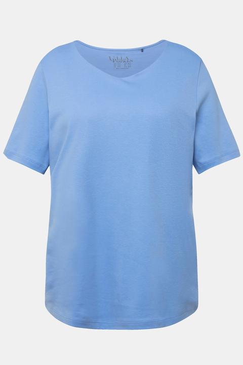 Cloudy blue