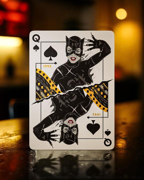 Immagine prodotto Theory11 Batman 85th Anniversary Spielkarten (Inglese)