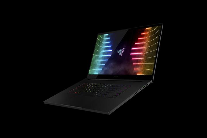 Actual product image Razer Blade 17 (17.30", 1000 GB, 32 GB, DE, Intel Core i7-11800H)