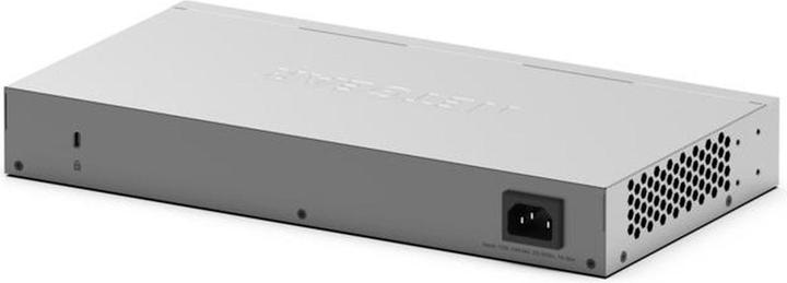 Actual product image Netgear Switch 24x GE GS724T-600EUS (24 ports)