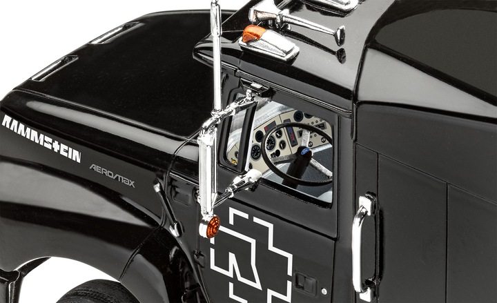 Actual product image Revell Gift Set Tour Truck Rammstein