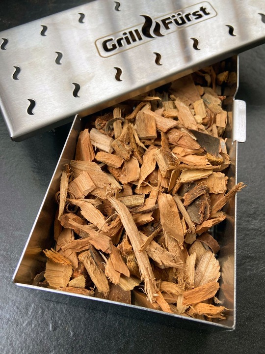 Actual product image Grillfürst Smoking chips cherry - 1 kg
