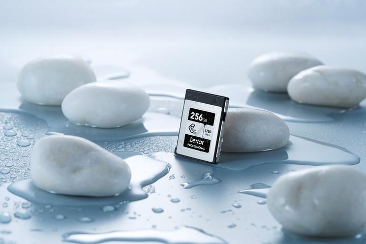 Actual product image Lexar Professional Silver Series (256 GB, CFexpress type B)