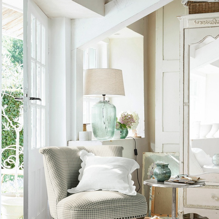 Produktbild Loberon Tischlampe Fenis creme/grün (E27)