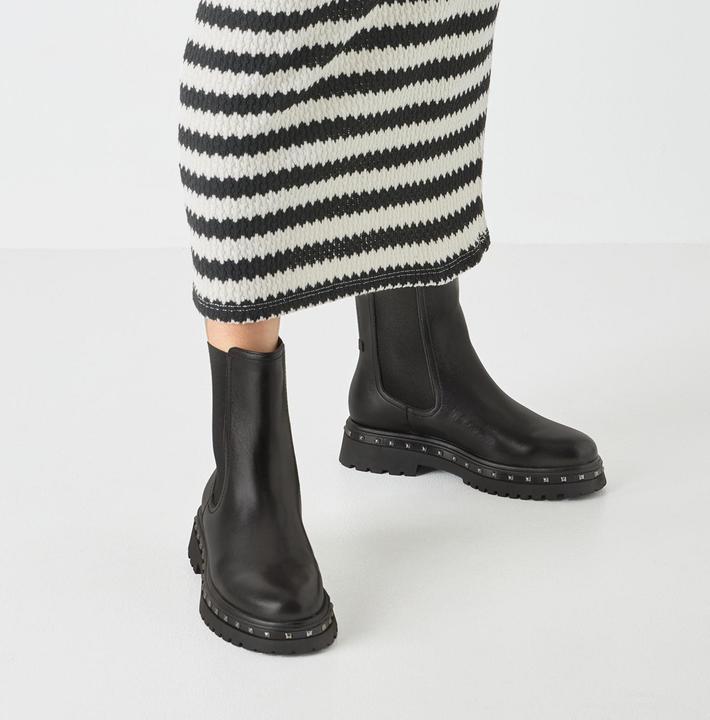 Actual product image Tamaris Chelsea Boot (40)