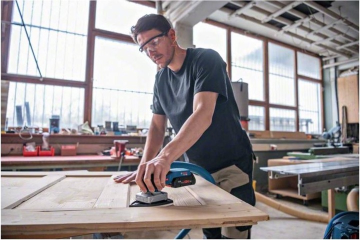 Image du produit Bosch Professional GSS 18V-13 (solo. L) (Ponceuse vibrante)