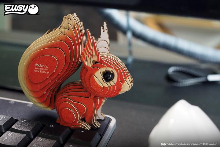 Produktbild Fat Brain Toys 3D Bastelset Eichhörnchen