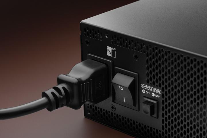 Produktbild Noctua PRIME TX-1600 Edition (schwarz, 2x 12VHPWR, 6x PCIe, Kabel-Management, 1600 Watt) (1600 W)