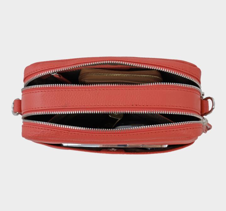 Actual product image Braun Büffel hanna-umhangetasche-box