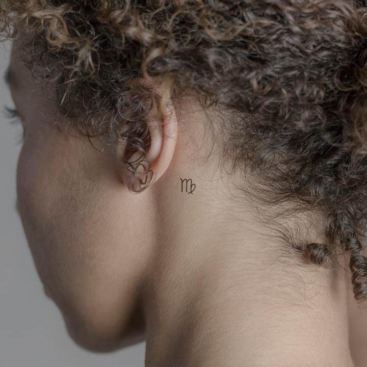 Produktbild minink Temporäres Tattoo – Sternzeichen Jungfrau minimalistisch