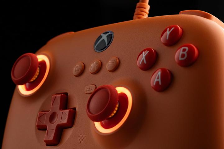 Image du produit 8bitdo Ultimate C (Xbox Series S, Windows, Xbox One S, Xbox One X, Xbox Series X)