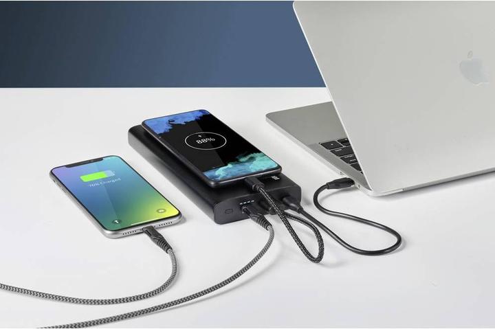 Actual product image Voltcraft VC PB PD140W Powerbank 22400 mAh Quick Charge 3.0, Power Delivery 3.0 Li-Ion Black (matt) Statusan (22400 mAh, 45 W, 82.88 Wh)