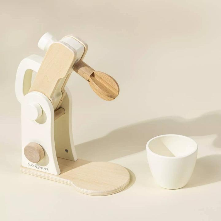 Actual product image Coco Village Food processor and accessories