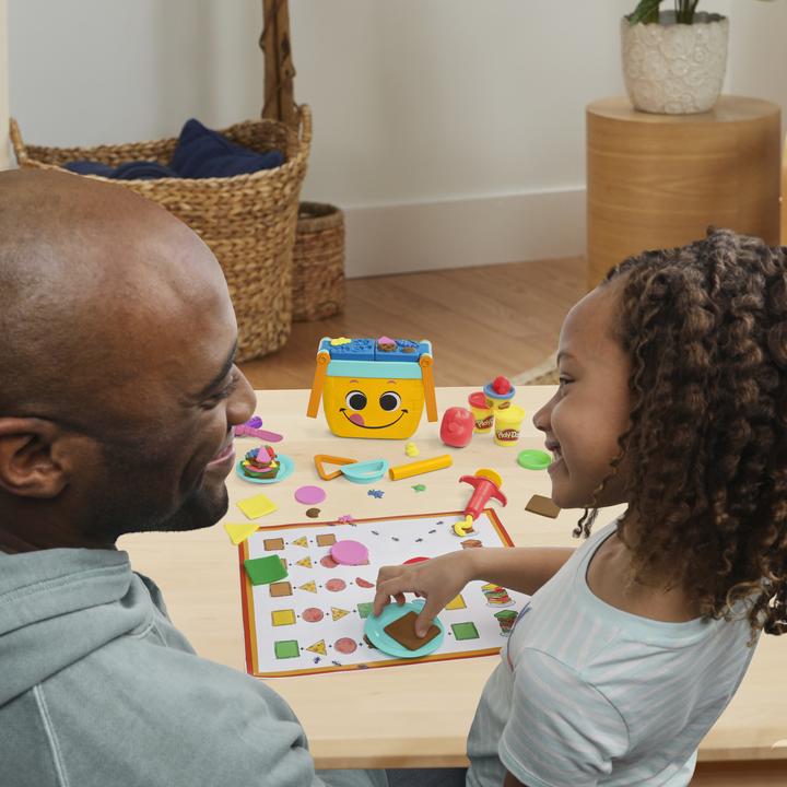 Actual product image Play-Doh Hasbro F69165L0 Picnic Shapes Starter Set