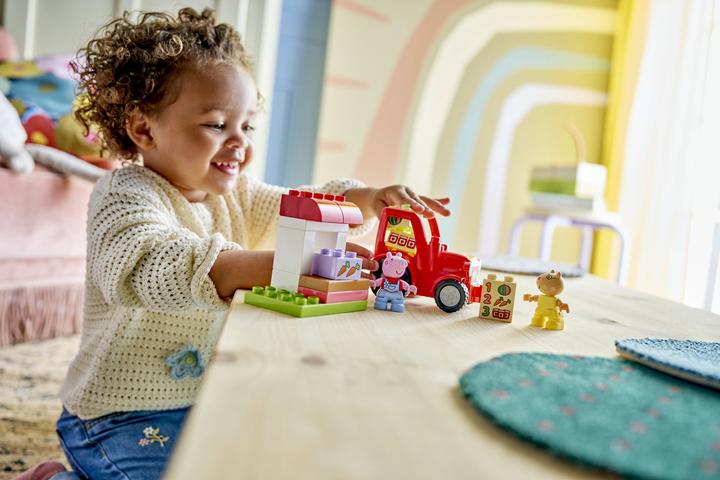 Immagine prodotto LEGO Trattore e bancarella