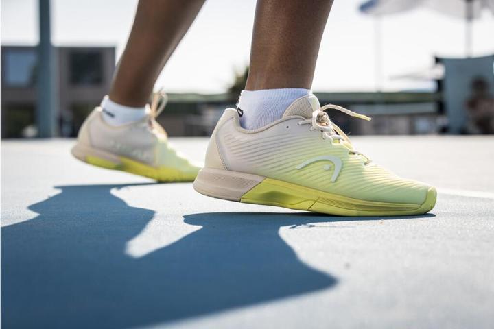 Actual product image Head Revolt Pro 4.0 Women Tennis Shoes (36)