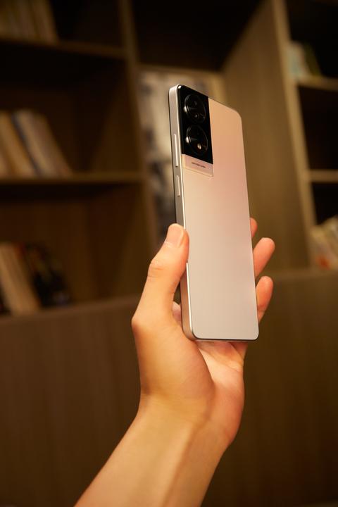 Produktbild TCL 40 NxtPaper (256 GB, Midnight Blue, 6.78", Dual SIM, 50 Mpx, 4G)