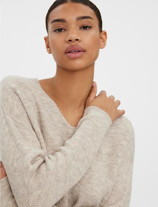 Actual product image Vero Moda V-neck knit jumper (S)