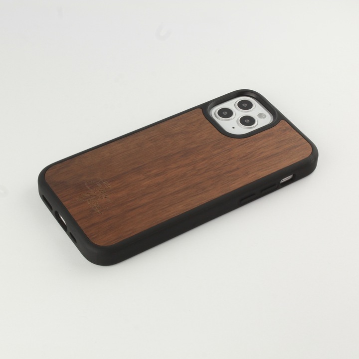 Produktbild Eleven Wood Hülle Walnut (Apple iPhone 12 Pro Max)