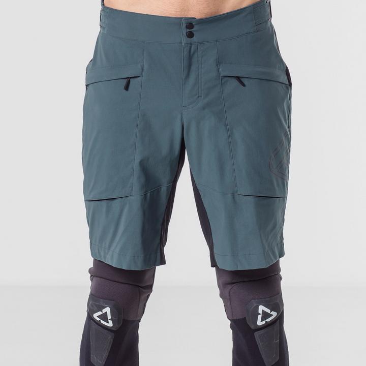 Immagine prodotto Löffler Loeffler Radlerhosen mit Sitzpolster kurz M Bike Shorts Leon-G CSL Herren - Schwarz (L)