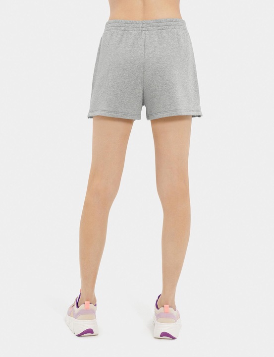 Actual product image Ugg W Noni Short (L)