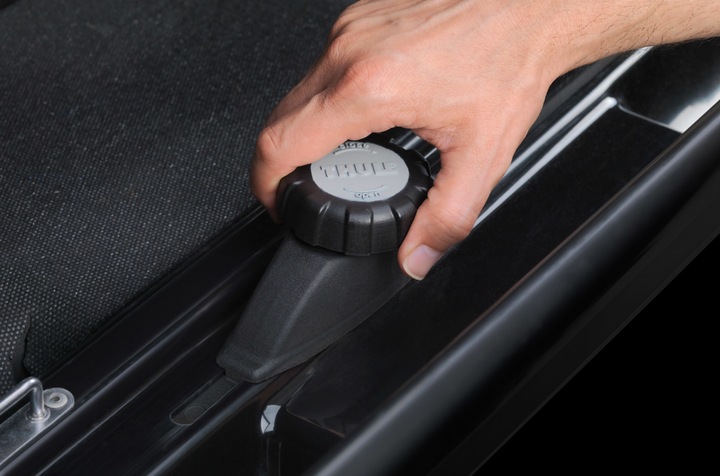 Actual product image Thule Dynamic 800 M (320 l)