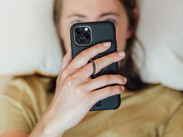 Actual product image Quad Lock Phone Ring / Stand