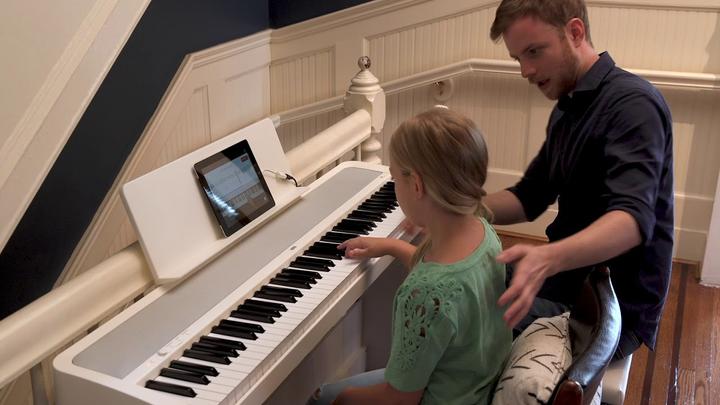 Actual product image Korg B2 (88 Keys)