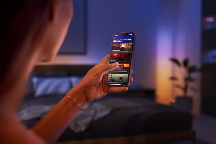 Actual product image Philips Hue Gradient Signe (1040 lm)