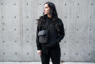 Actual product image Wandrd X1 Cross Body Bag Large Zwart (Camera shoulder bag, 1.60 l)