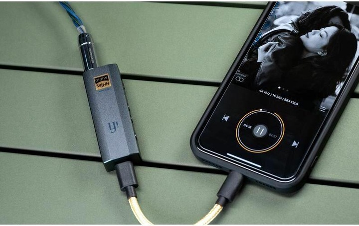 Immagine prodotto iFi Audio GO bar (interruttore di guadagno, Potenziamento dei bassi, USB-DAC)