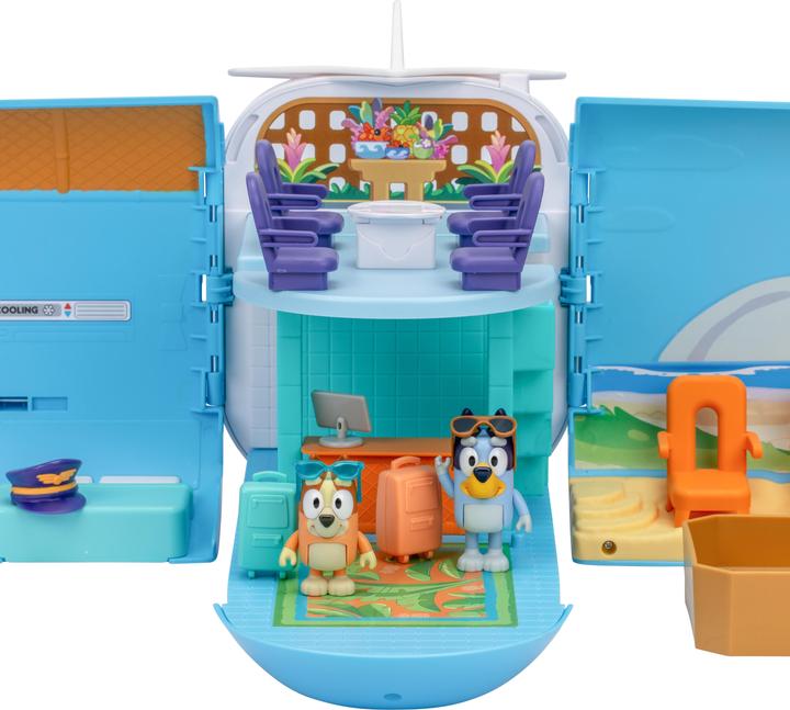 Actual product image Moose Bluey transformation playset Holiday 3in1 aeroplane-boat-hotel