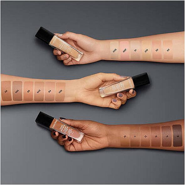 Actual product image Lancôme Complexion Miracle - Fluide Praline 10 (10 Beige chocolate)