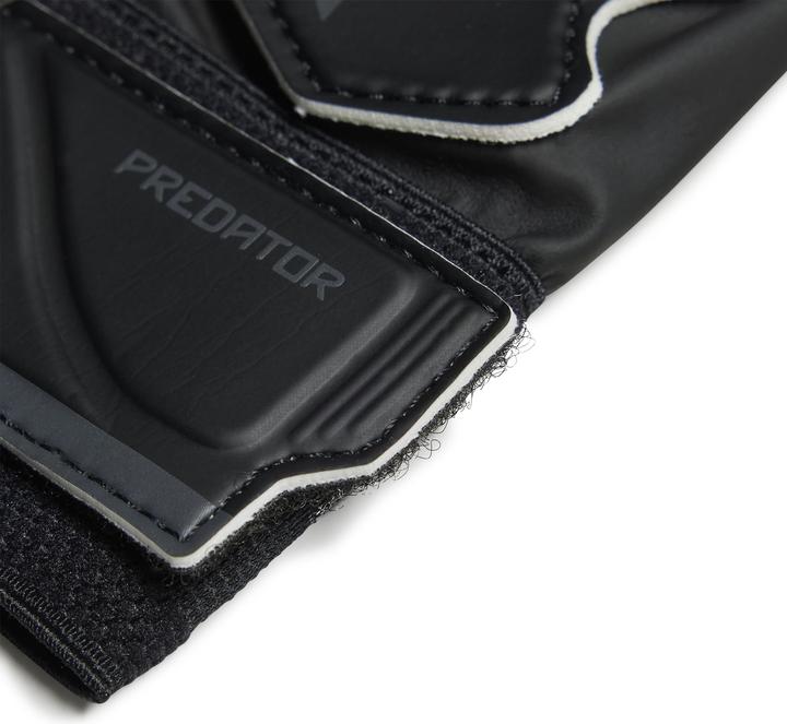 Immagine prodotto adidas Guanti da portiere Predator Training Jr