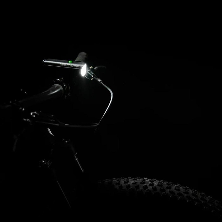Produktbild Lezyne Macro Drive 1400 (1400 lm)