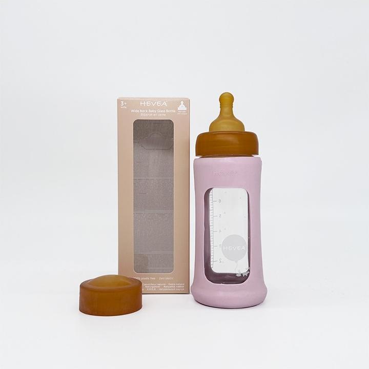 Actual product image Hevea Glass baby bottle with rubber coating / wide neck (250 ml) / Powder Pink (250 ml)