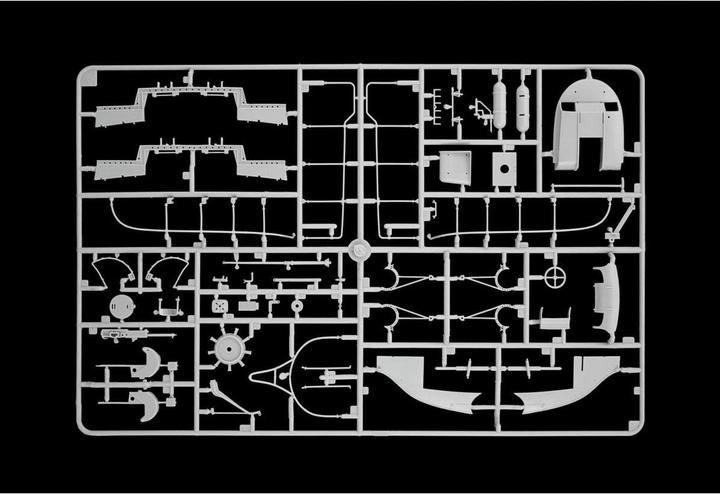 Actual product image 1:35 M.A.S. 568 4a Torpedo Boat w. Crew