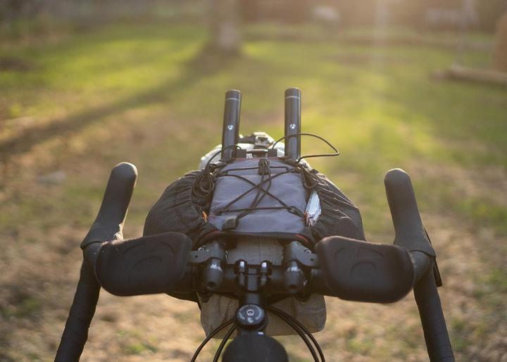 Actual product image Revelate Designs Pitchfork Aerobar System (8 l, Handlebar bag)