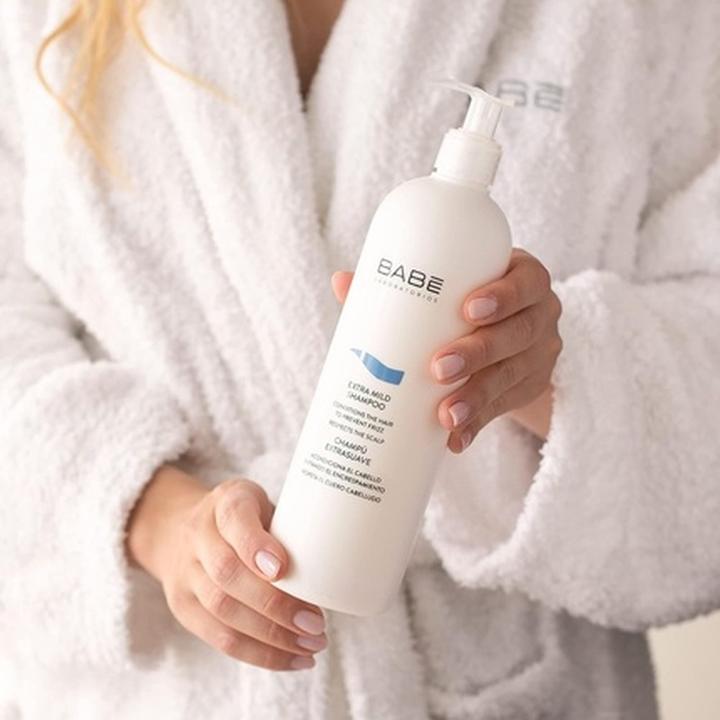 Immagine prodotto Babé Laboratorios Laboratori Babé Shampoo Extra Soft per Capelli Sensibili 500ml (500 ml, Shampoo liquido)