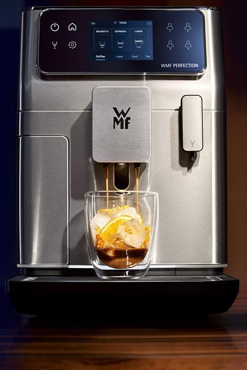 Produktbild WMF Perfection 640 Kaffeevollautomat (CP812D10), Silber