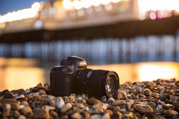 Image du produit Canon EF 24-105mm / 4.0 L IS II USM - (EU) (Canon EF, Plein format)