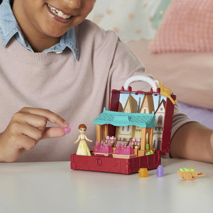 Produktbild Hasbro Frozen 2 Eiskönigin Pop-Up Abenteuer Dorfset