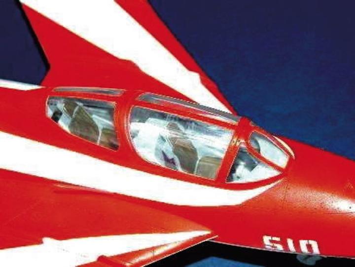 Actual product image Trumpeter Chengdu FT-5 Trainer