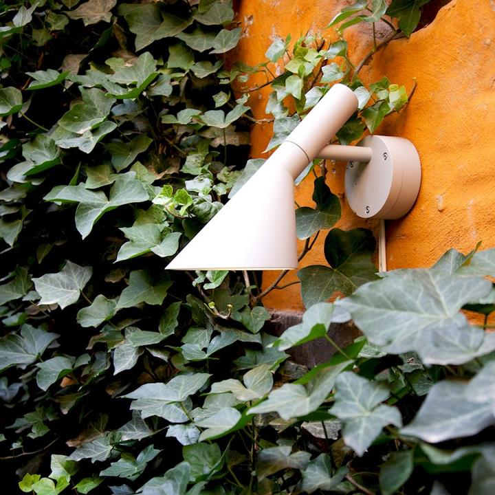 Actual product image Louis Poulsen Aj 50 Led Wall Light (428 lm)